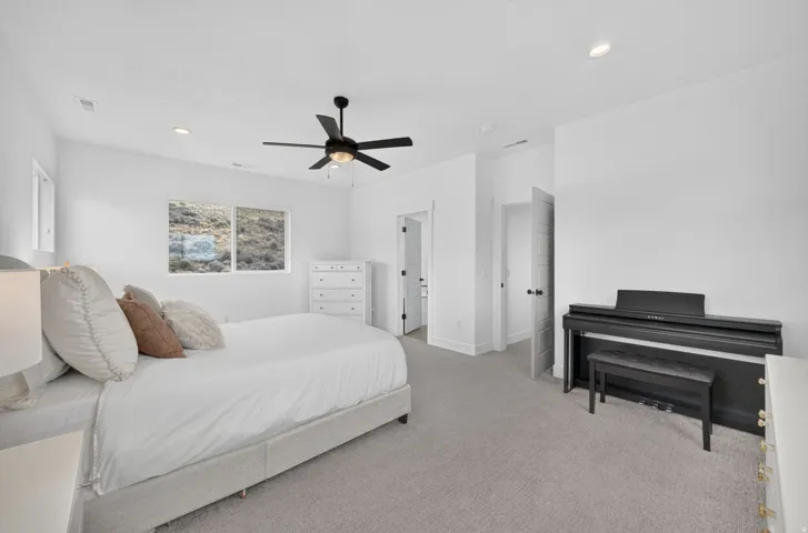 Large primary bedroom