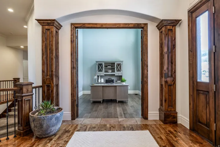407 E Hidden Lake Dr, Bountiful, Utah 84010