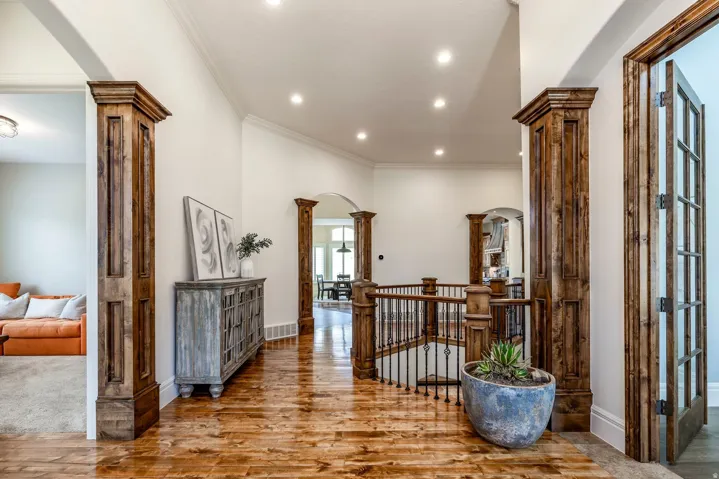 407 E Hidden Lake Dr, Bountiful, Utah 84010