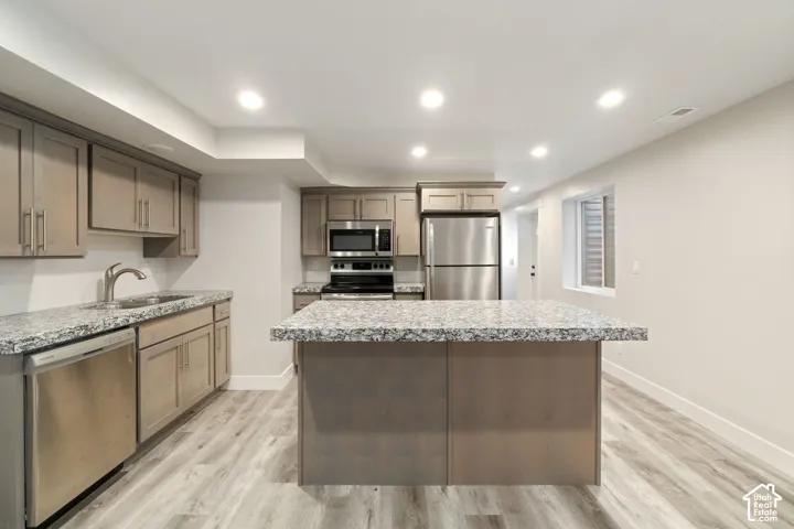 1542 N 2575 E, Layton, Utah 84040