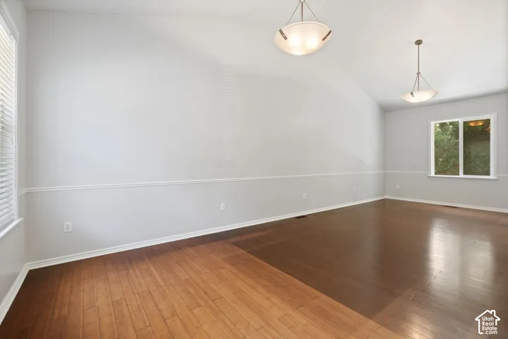 Spacious dining area for family and guests