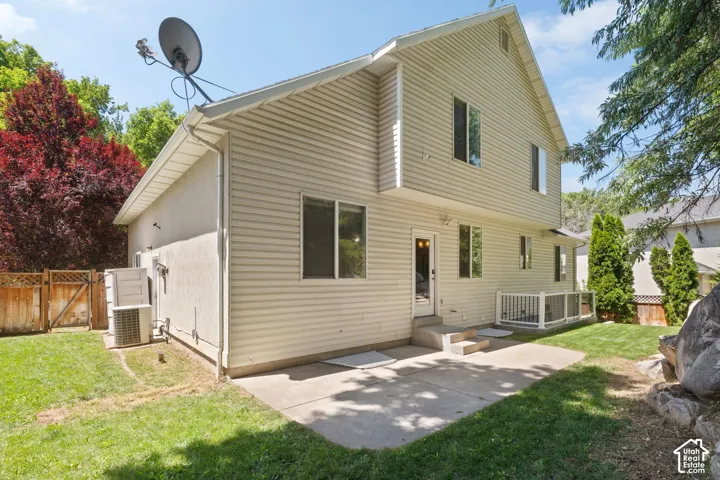 1542 N 2575 E, Layton, Utah 84040