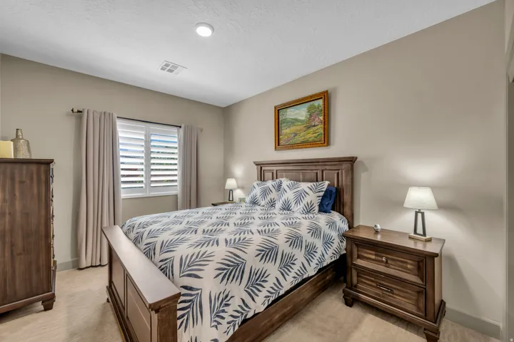 584 N Sage Hen Dr, Washington, Utah 84780