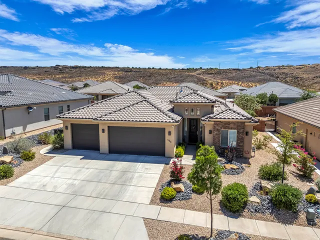584 N Sage Hen Dr, Washington, Utah 84780