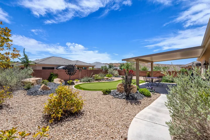 584 N Sage Hen Dr, Washington, Utah 84780