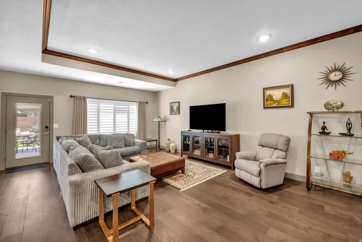 584 N Sage Hen Dr, Washington, Utah 84780