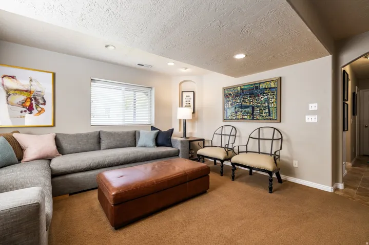 1292 W 2050 S, Woods Cross, Utah 84087