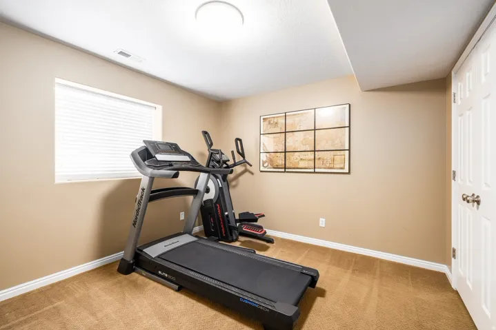 1292 W 2050 S, Woods Cross, Utah 84087