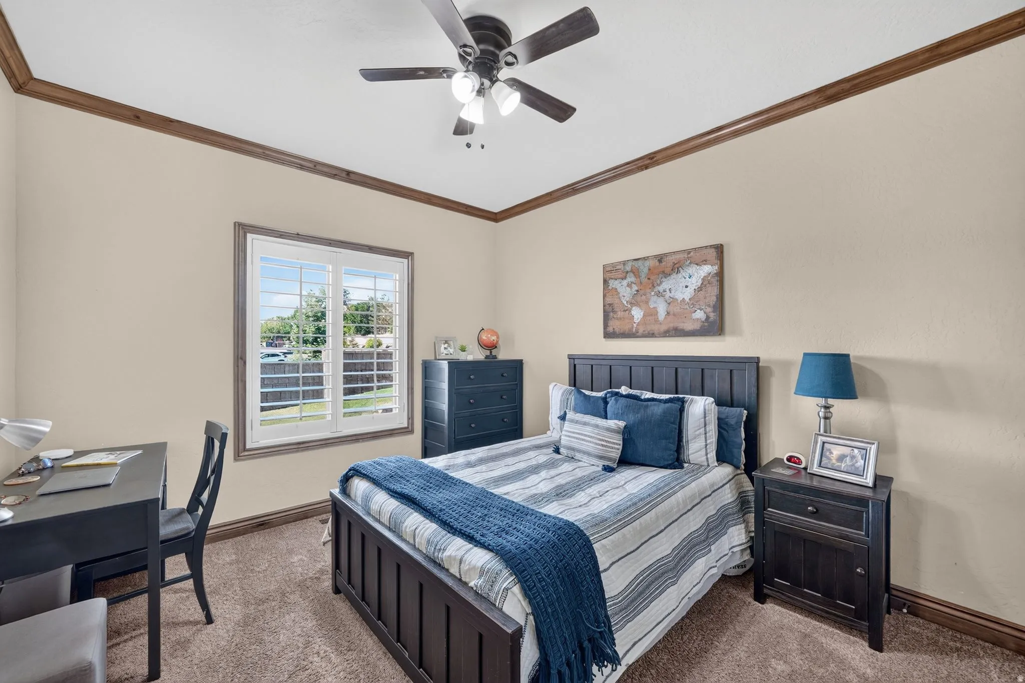 Secondary primary/ guest bedroom on the main level