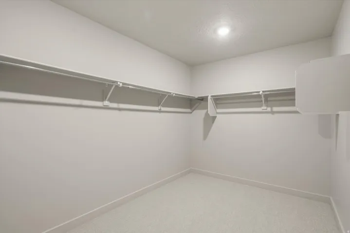 **DISCLAIMER** Interior package may vary. Walk in closet
