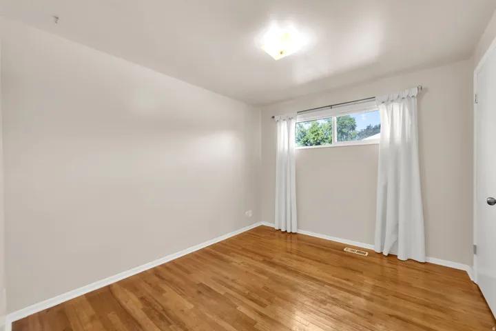 6117 S Glen Oaks St, Murray, Utah 84107