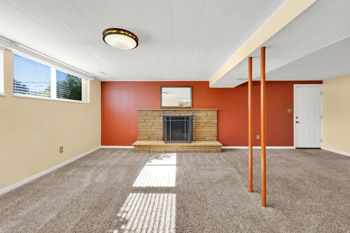 6117 S Glen Oaks St, Murray, Utah 84107