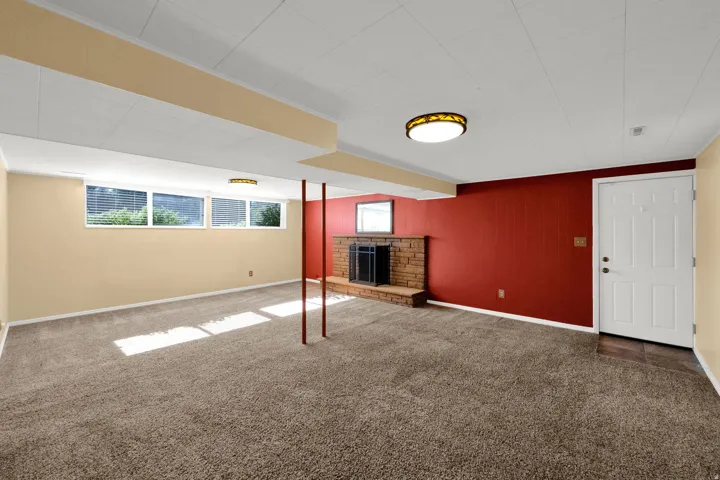 6117 S Glen Oaks St, Murray, Utah 84107