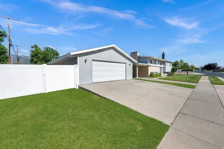 6117 S Glen Oaks St, Murray, Utah 84107