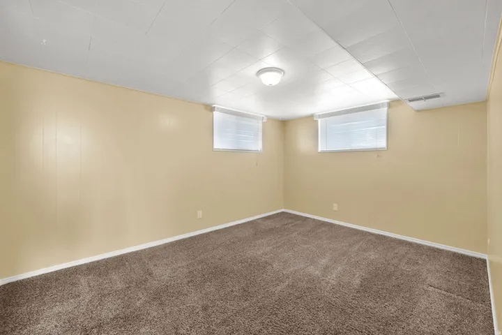 6117 S Glen Oaks St, Murray, Utah 84107