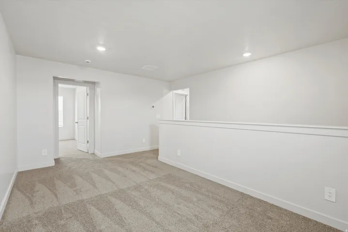 **DISCLAIMER** Interior package may vary. Empty room