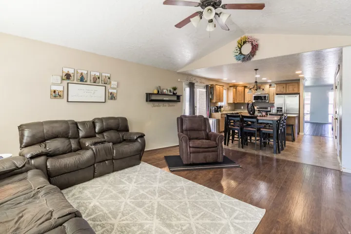 927 S 2050 W, Vernal, Utah 84078