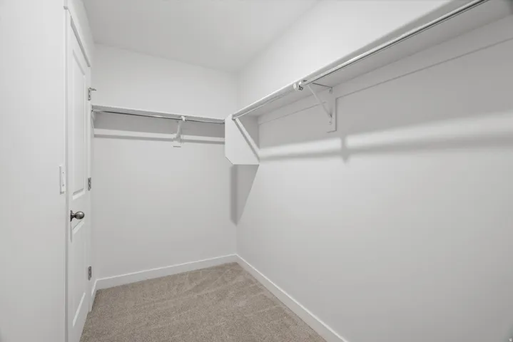 Walk in closet