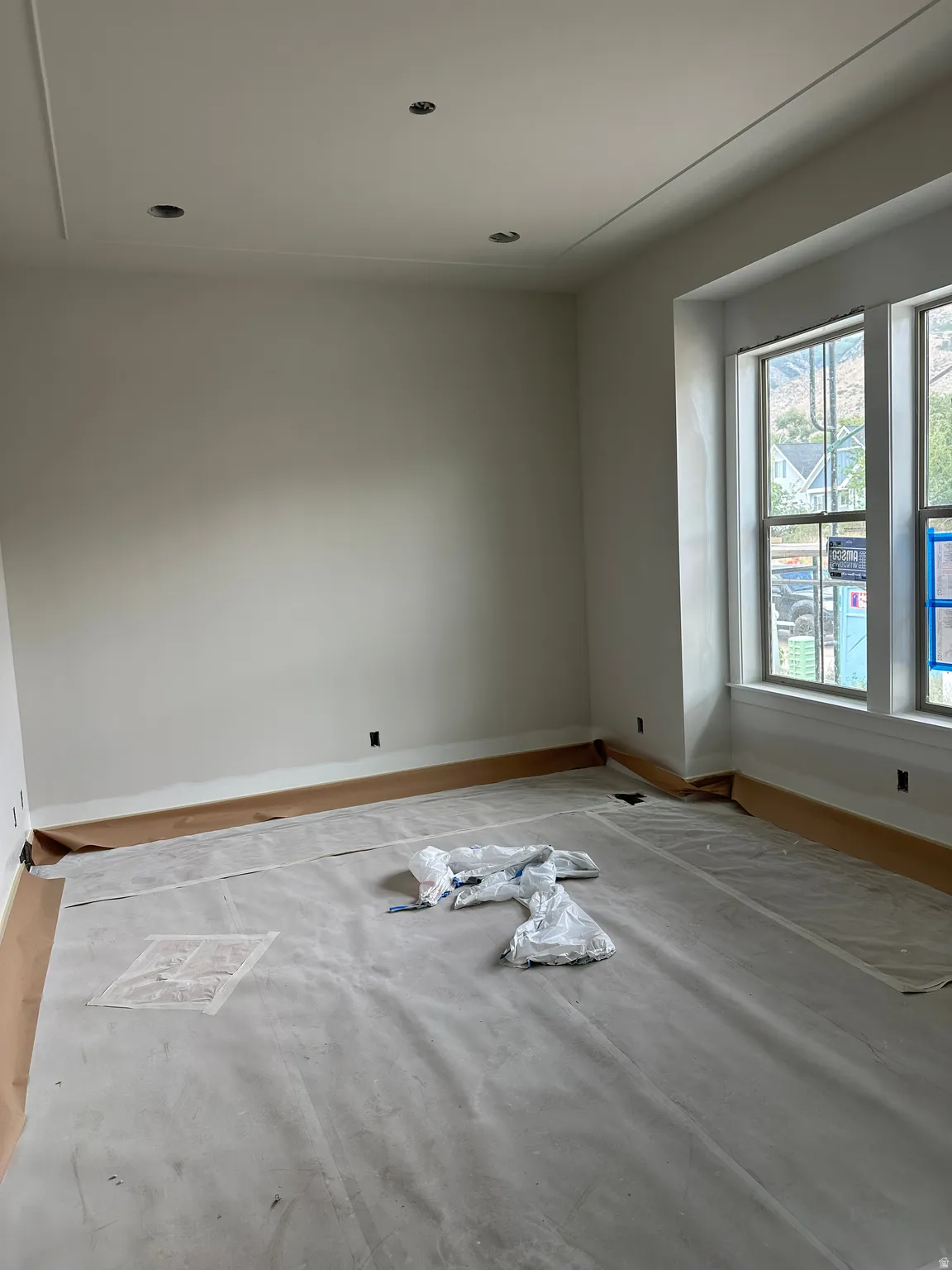 Front Room off entry