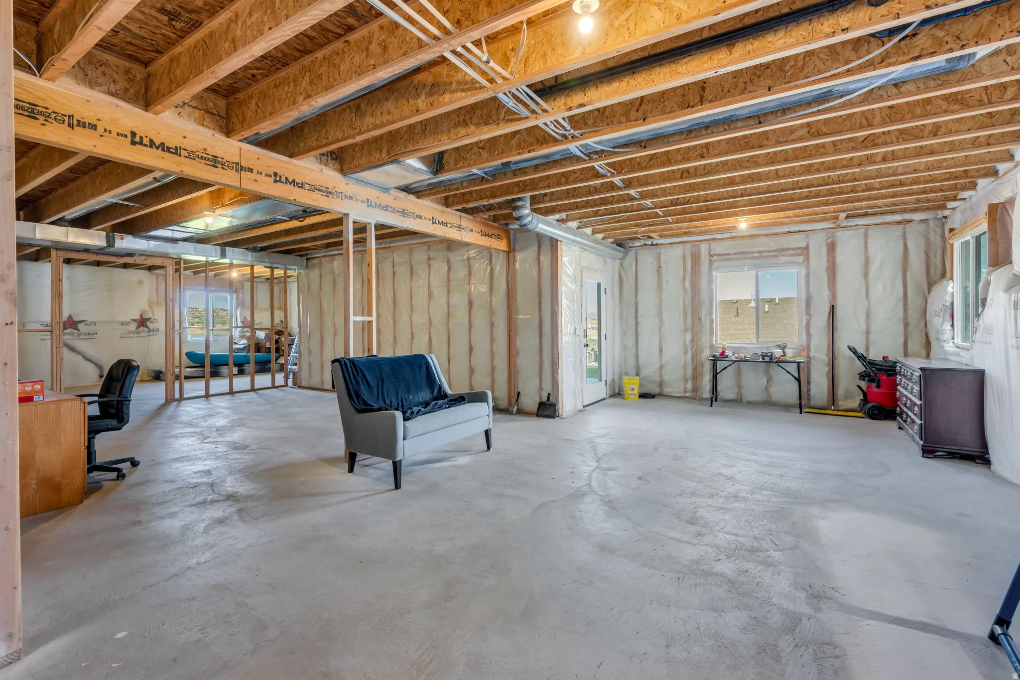 Huge Basement with Exterior Entrance
