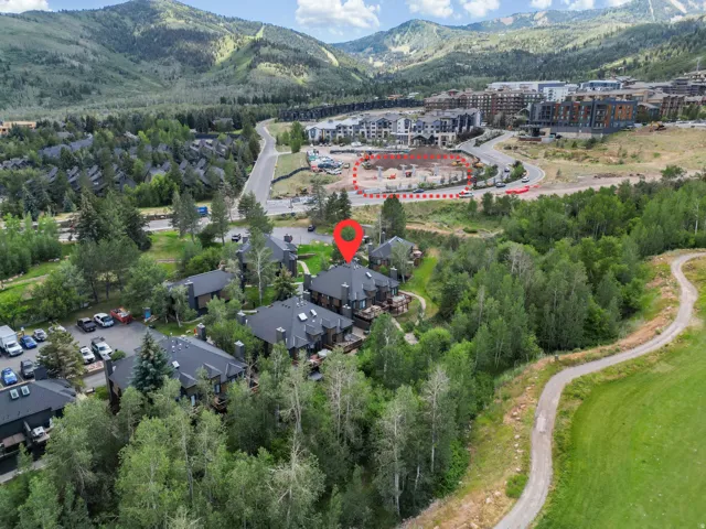 Aerial view of home and 350 feet from Mid-station Cabriolet stop