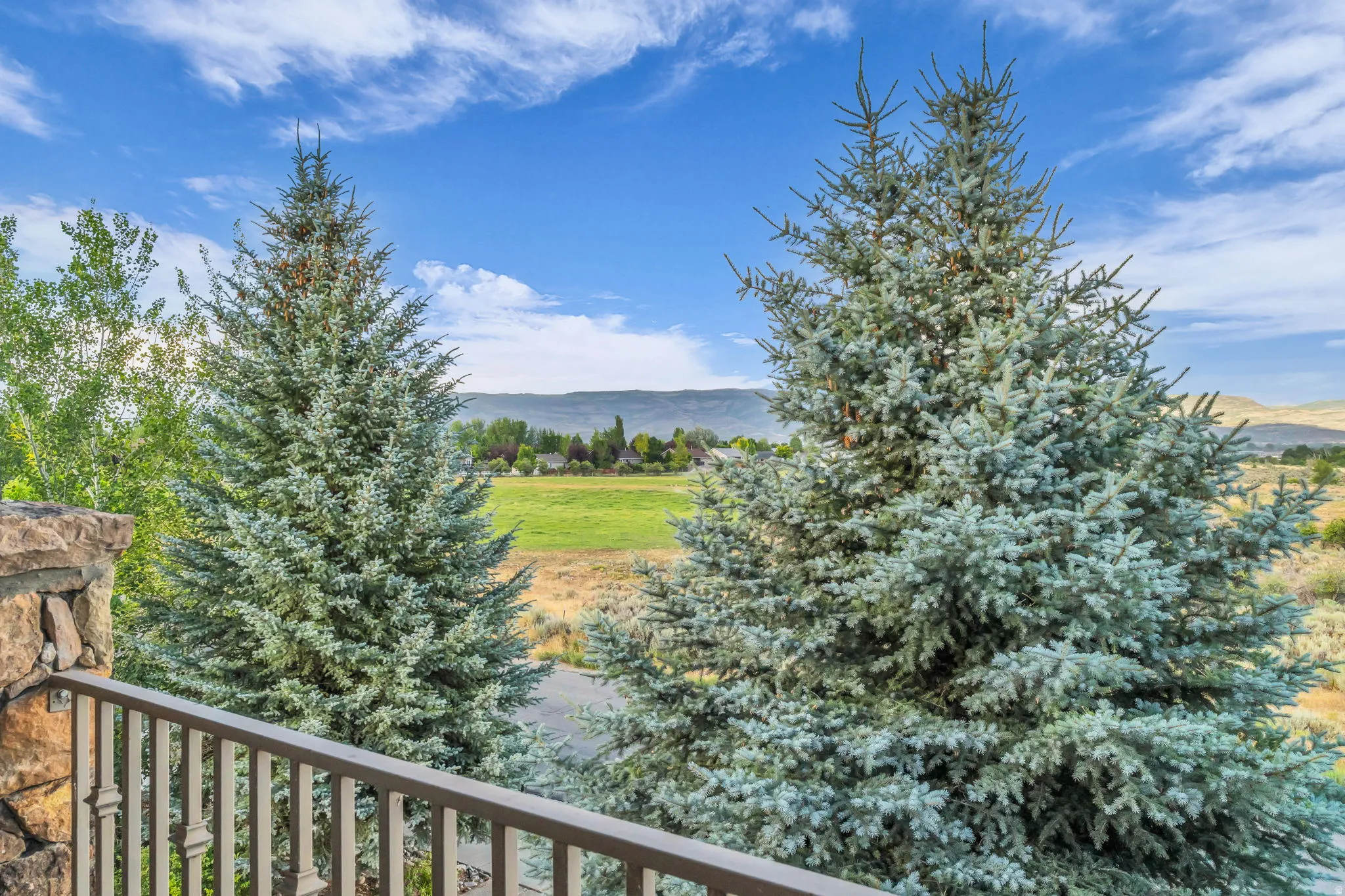 Upstairs deck view