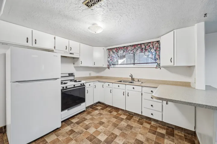 4540 S 600 E, Murray, Utah 84107