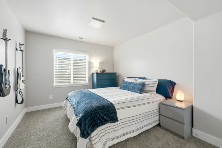 7127 N Hollow Crest Cir, Eagle Mountain, Utah 84005