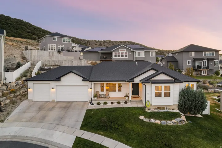 7127 N Hollow Crest Cir, Eagle Mountain, Utah 84005