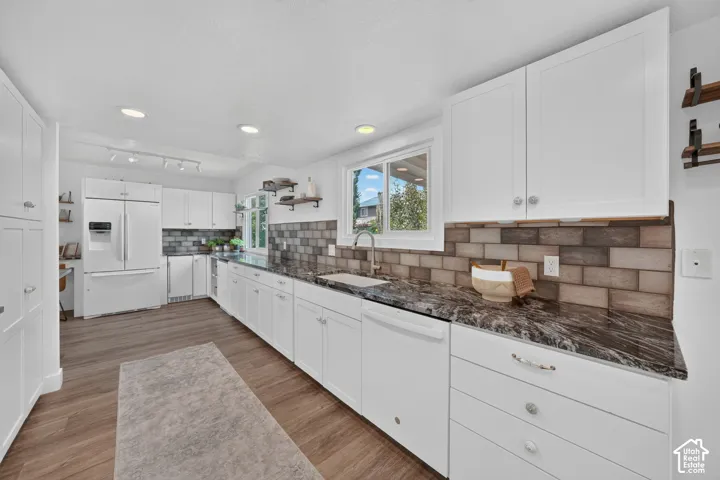 1251 E Sage Ridge Rd, Sandy, Utah 84094