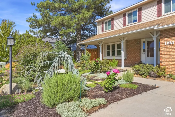 1251 E Sage Ridge Rd, Sandy, Utah 84094