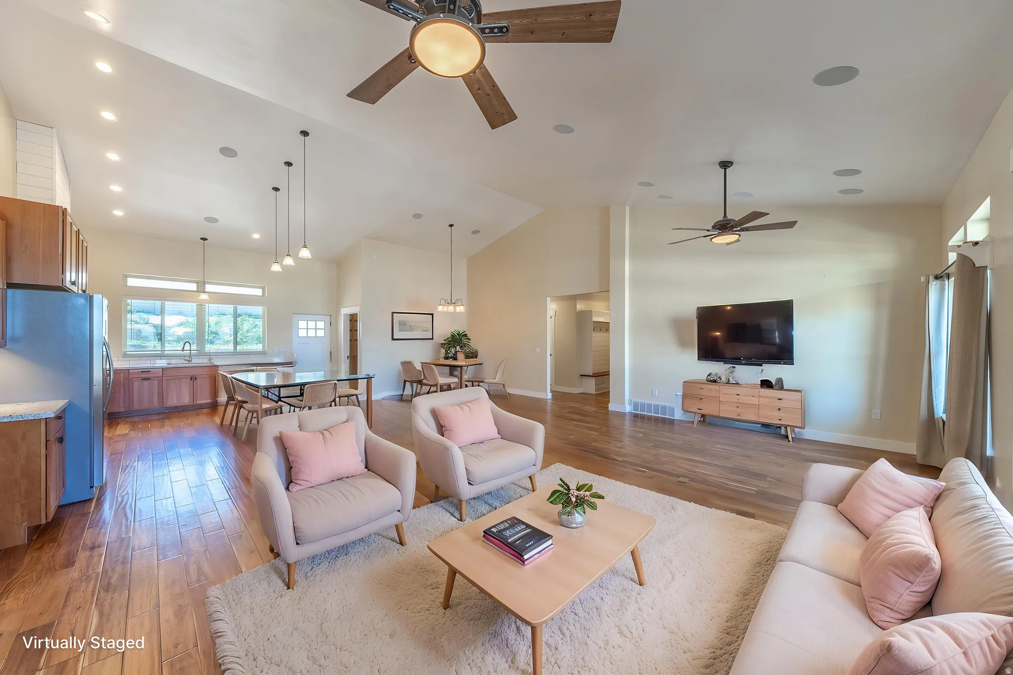 Virtually staged great room