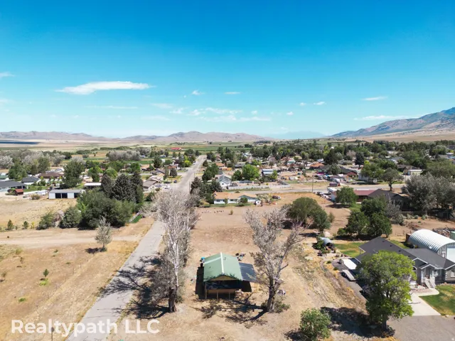 180 W 300 S, Mona, Utah 84645