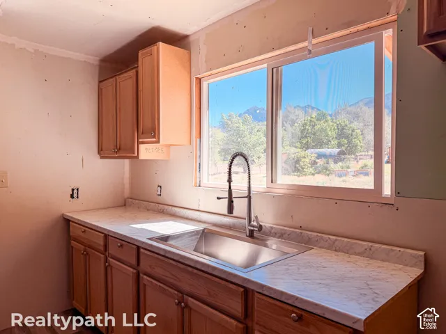 180 W 300 S, Mona, Utah 84645