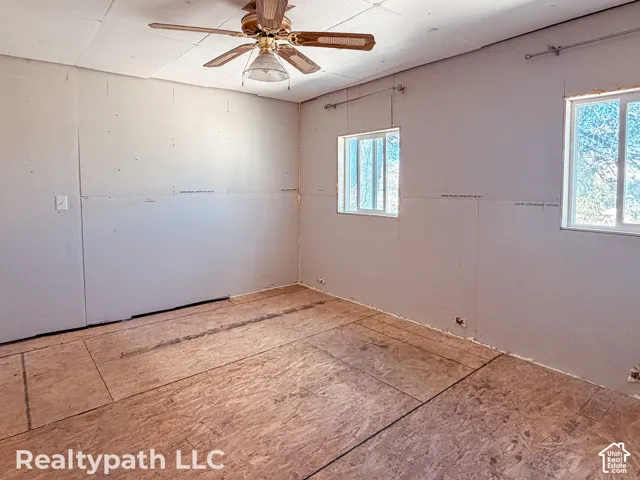 180 W 300 S, Mona, Utah 84645