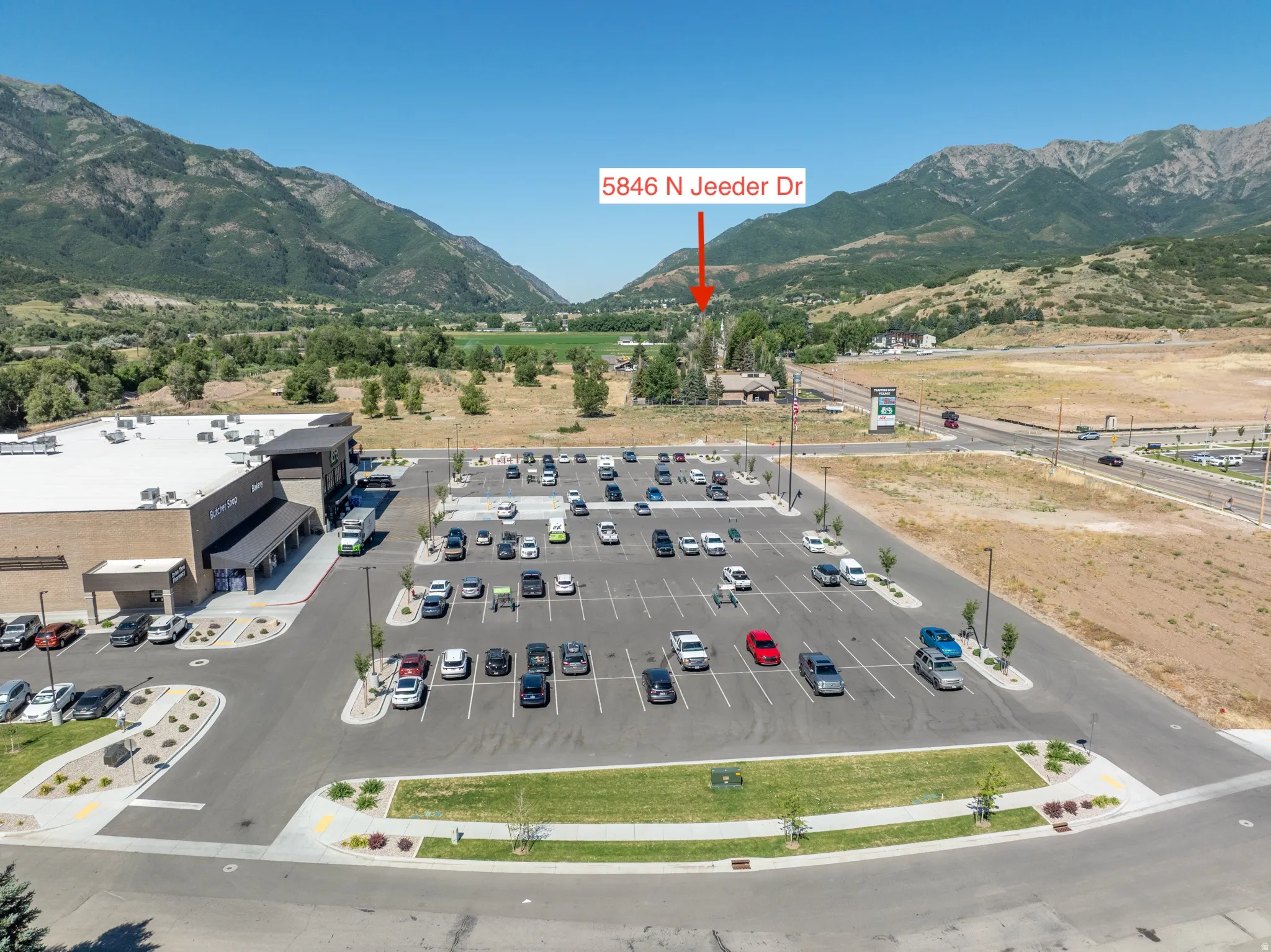 SO close to a brand new well supplied grocery store, with a pharmacy, bakery, cafe, floral shop & hardware store.