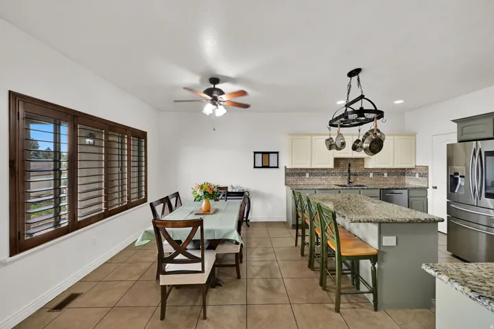 3233 W 1680 N, Clinton, Utah 84015