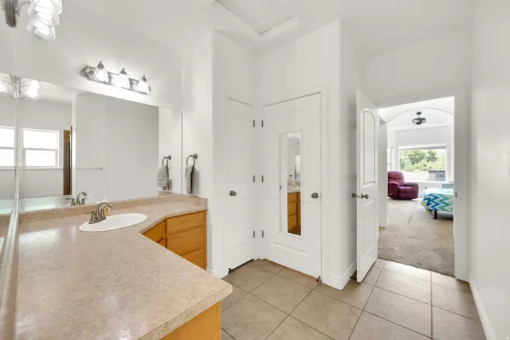 3233 W 1680 N, Clinton, Utah 84015