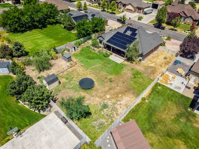 3233 W 1680 N, Clinton, Utah 84015
