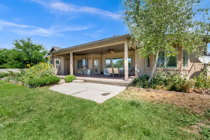 3233 W 1680 N, Clinton, Utah 84015