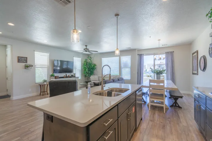 2322 N Park Center Dr #39, Washington, Utah 84780