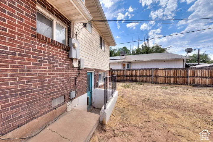 405 Wingate Ave, Moab, Utah 84532
