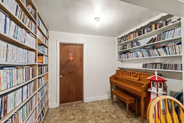 Sitting room