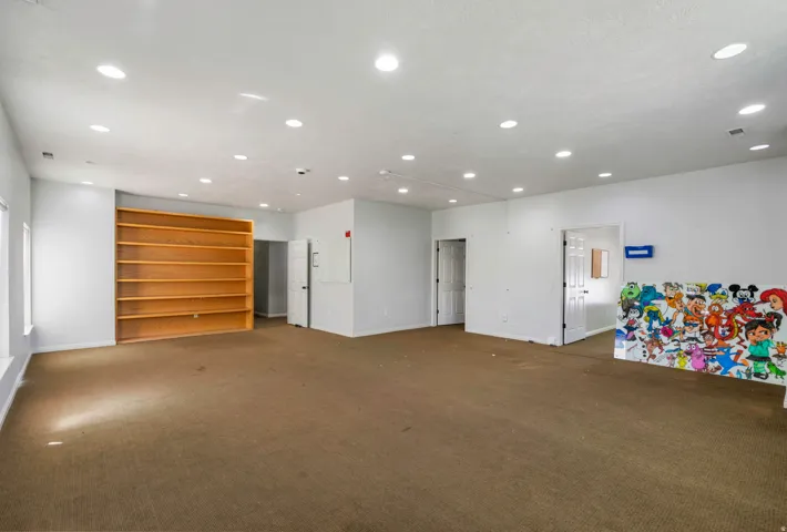 Empty room