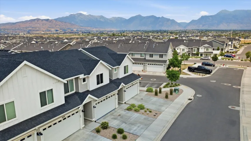 Newly constructed residential properties featuring contemporary architectural design