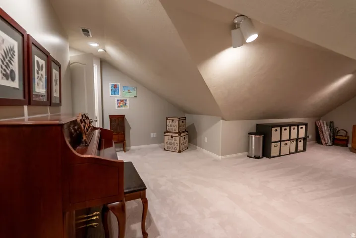 Bonus room