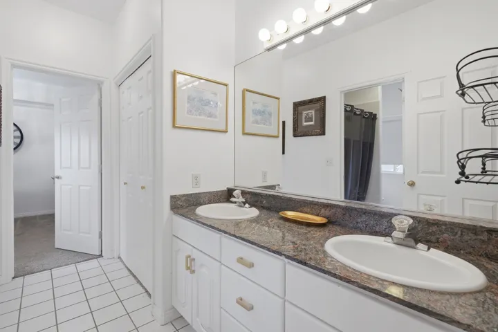271 W Golden Harvest Rd, Draper, Utah 84020