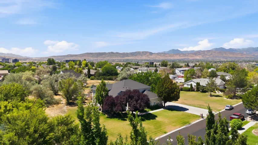 271 W Golden Harvest Rd, Draper, Utah 84020