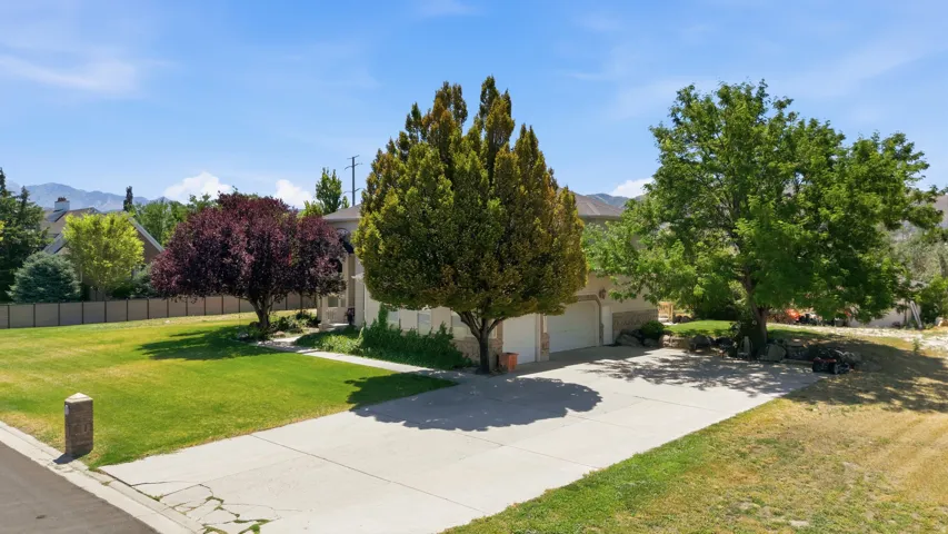271 W Golden Harvest Rd, Draper, Utah 84020