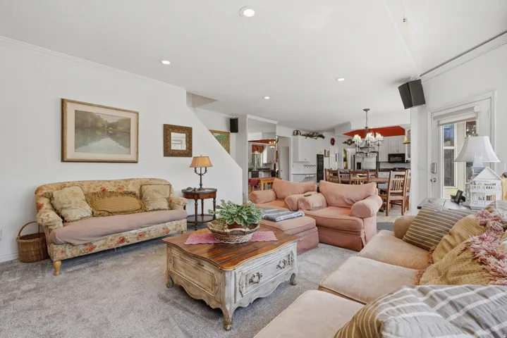 271 W Golden Harvest Rd, Draper, Utah 84020